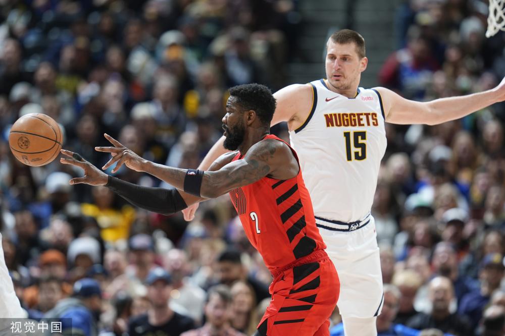 的人文色彩 的人文色彩